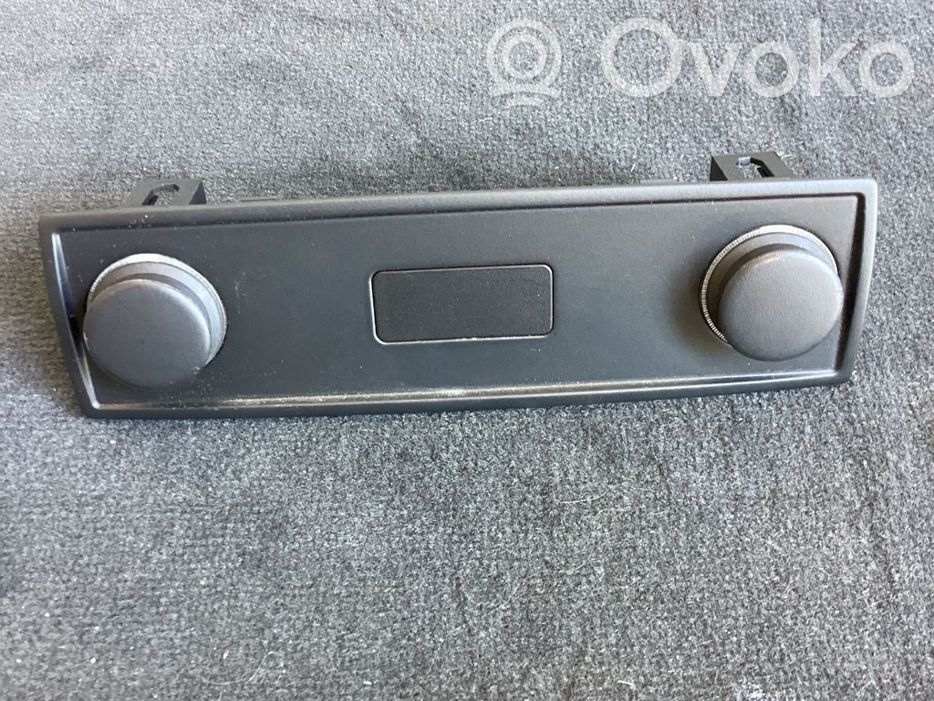 BMW X5 E70 Cigarette lighter trim rear 