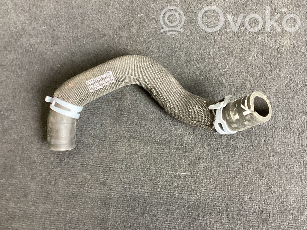Audi e-tron Engine coolant pipe/hose 