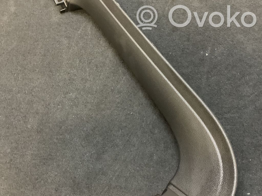 Audi e-tron Tailgate trim 
