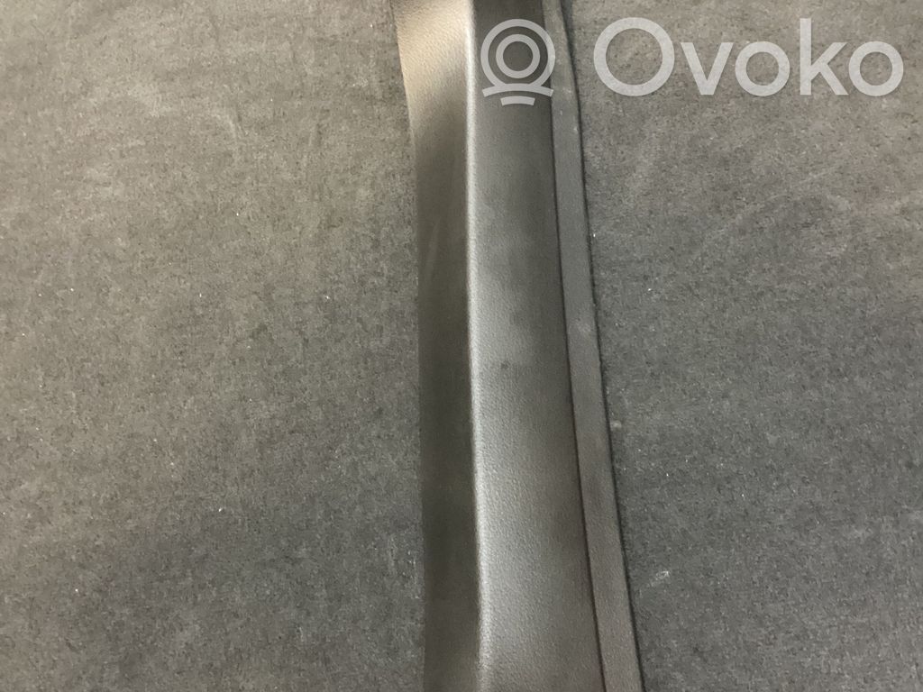 Tailgate trim   4KE867607,F05216003