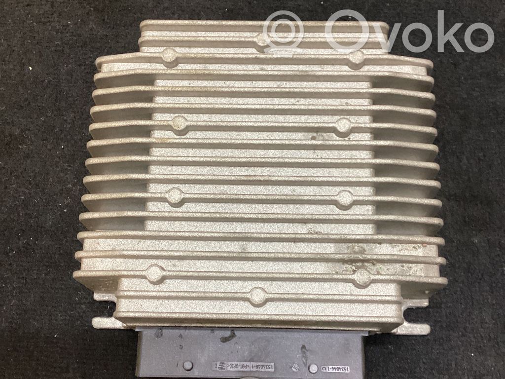 Tesla Model S Garso stiprintuvas 