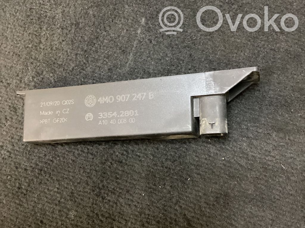 Audi Q8 Antena aérea cómodo interior 