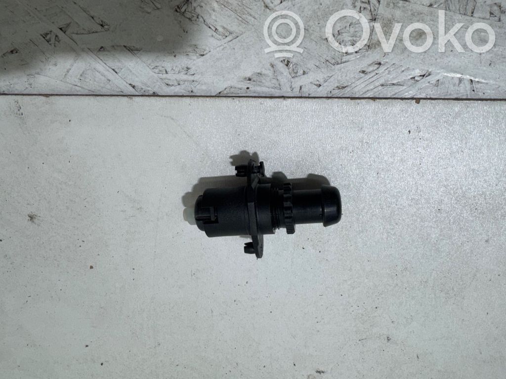 BMW 4 F32 F33 Ogranicznik drzwi tylnych samochodów dostawczych 