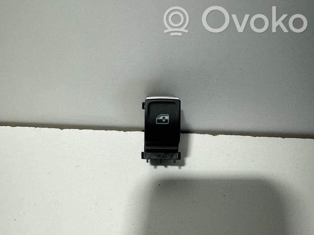Volkswagen T-Roc Electric window control switch 