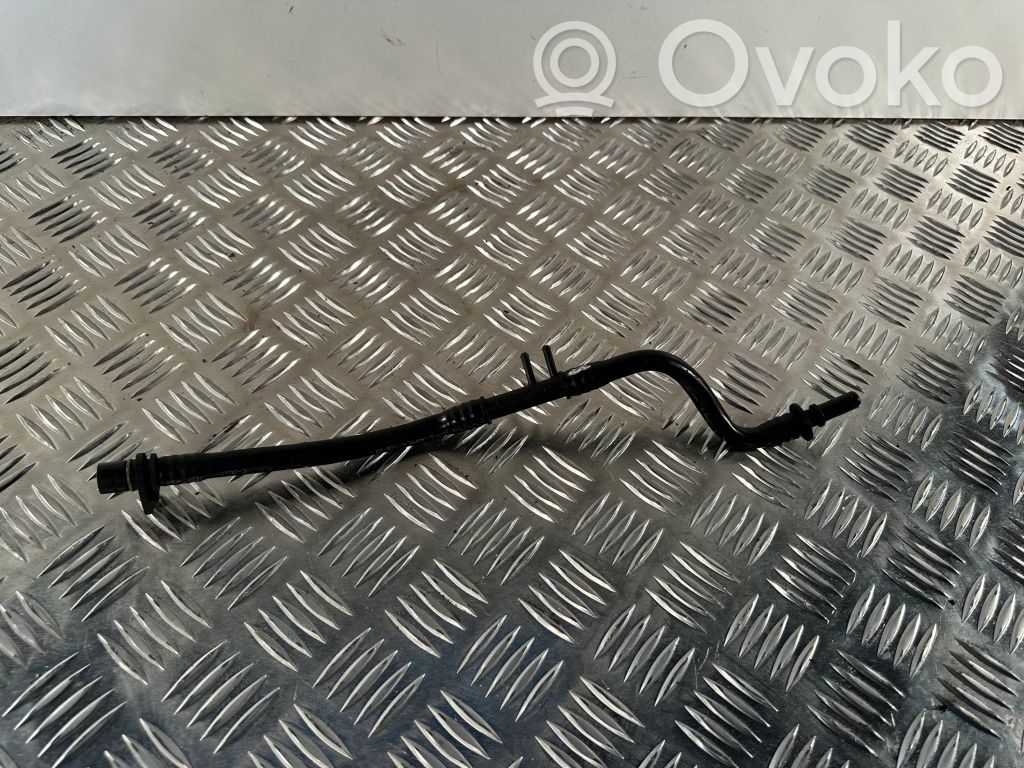 BMW 7 F01 F02 F03 F04 Caurulīte (-es) / šļūtene (-es) 