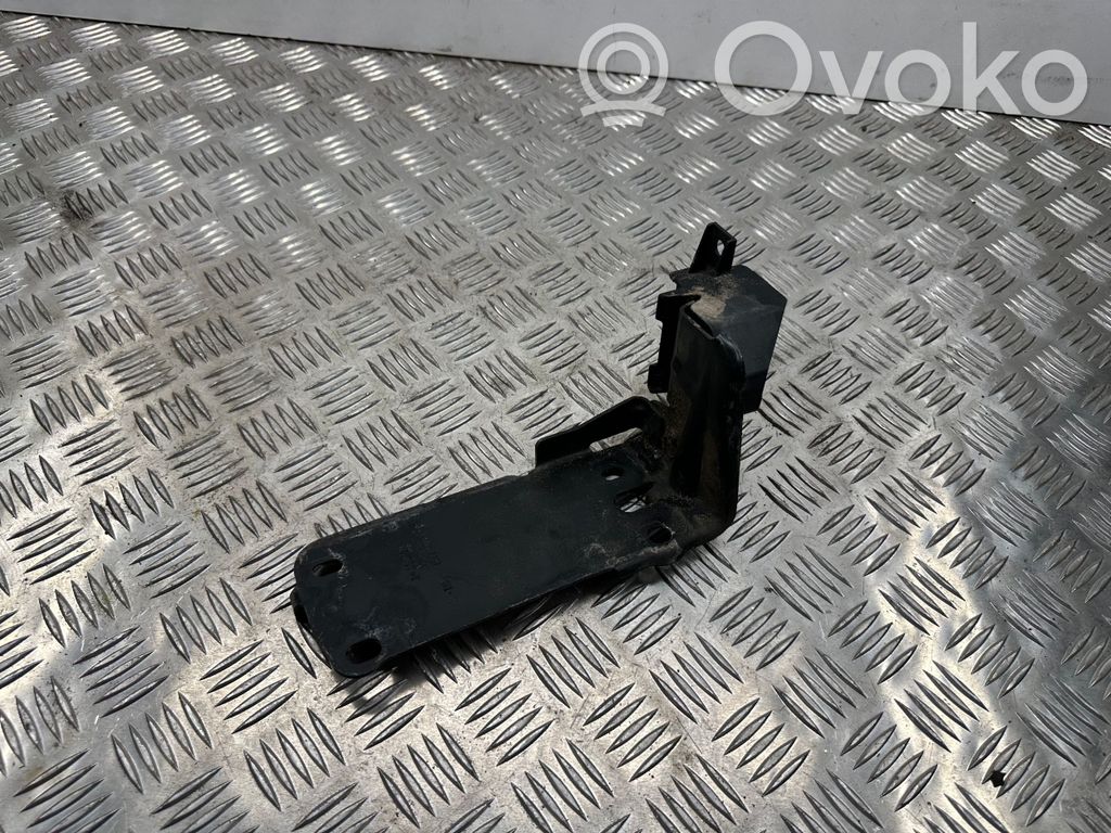 BMW 3 E92 E93 Radiator mount bracket 