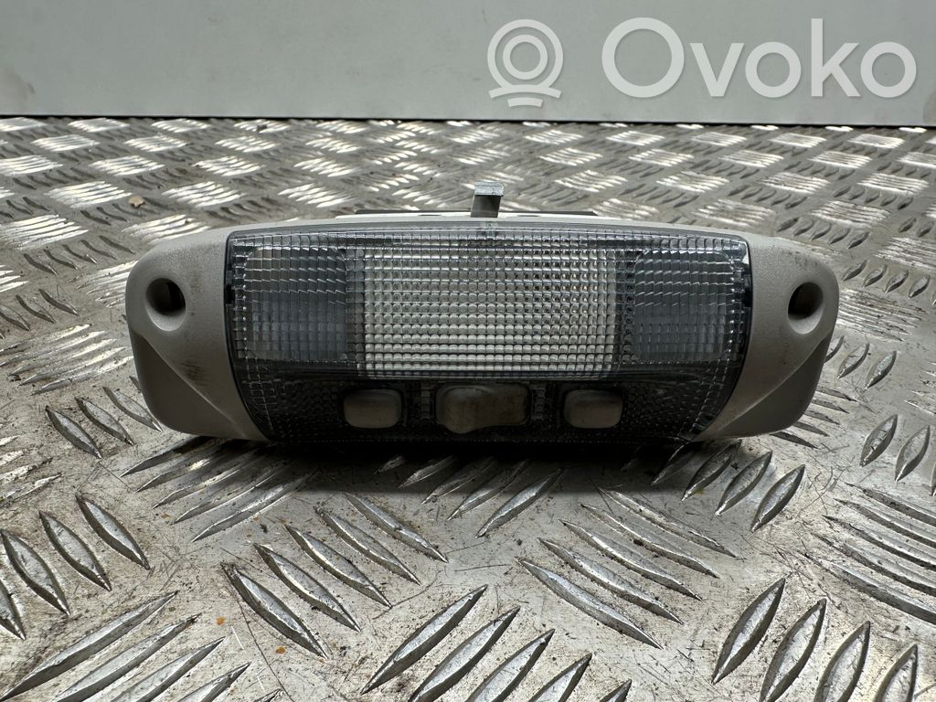 Ford Mondeo MK IV Priekinių vietų apšvietimo žibintas 