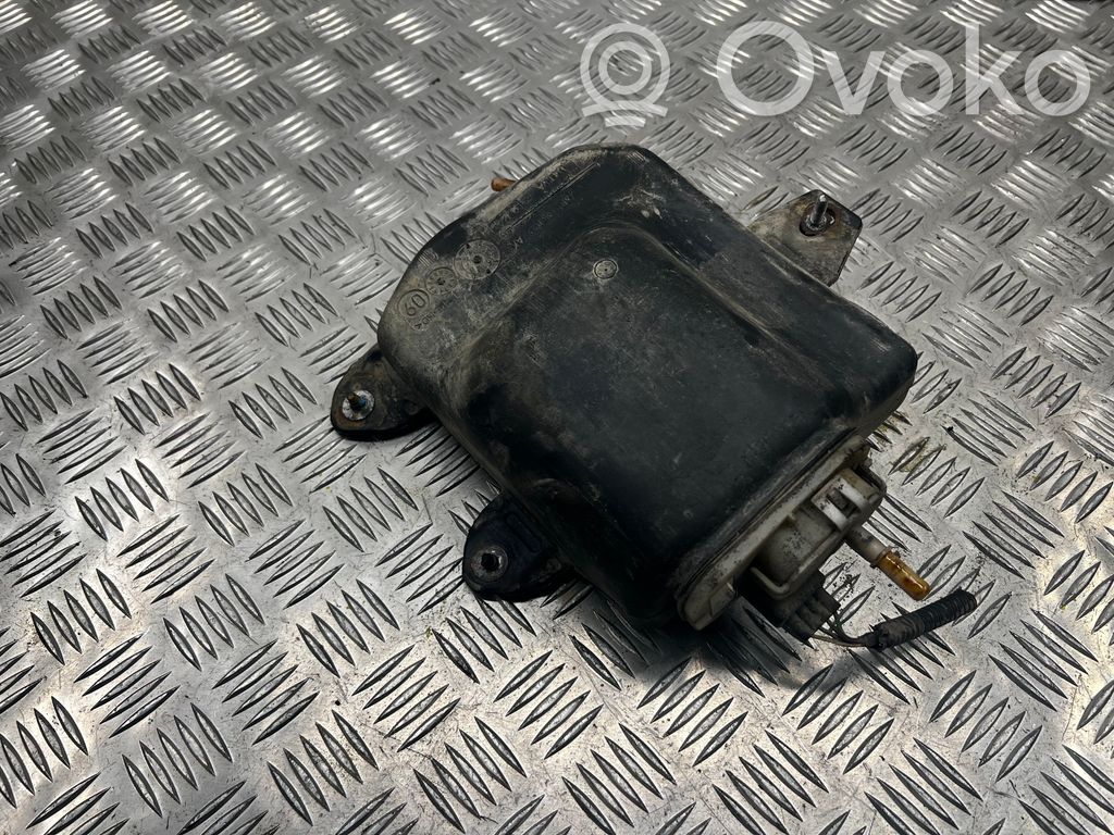 Volvo V50 AdBlue skysčio bakelis 