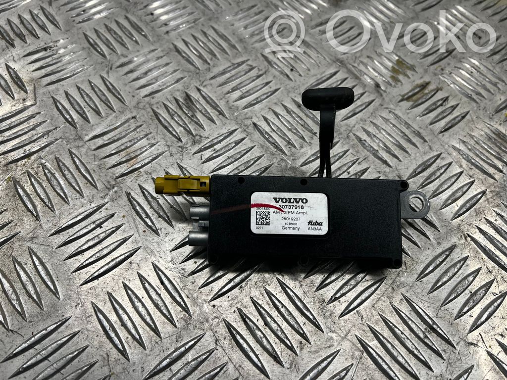 Volvo V50 Antenos stiprintuvas 