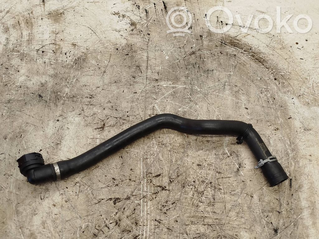 Ford Kuga II Engine coolant pipe/hose 