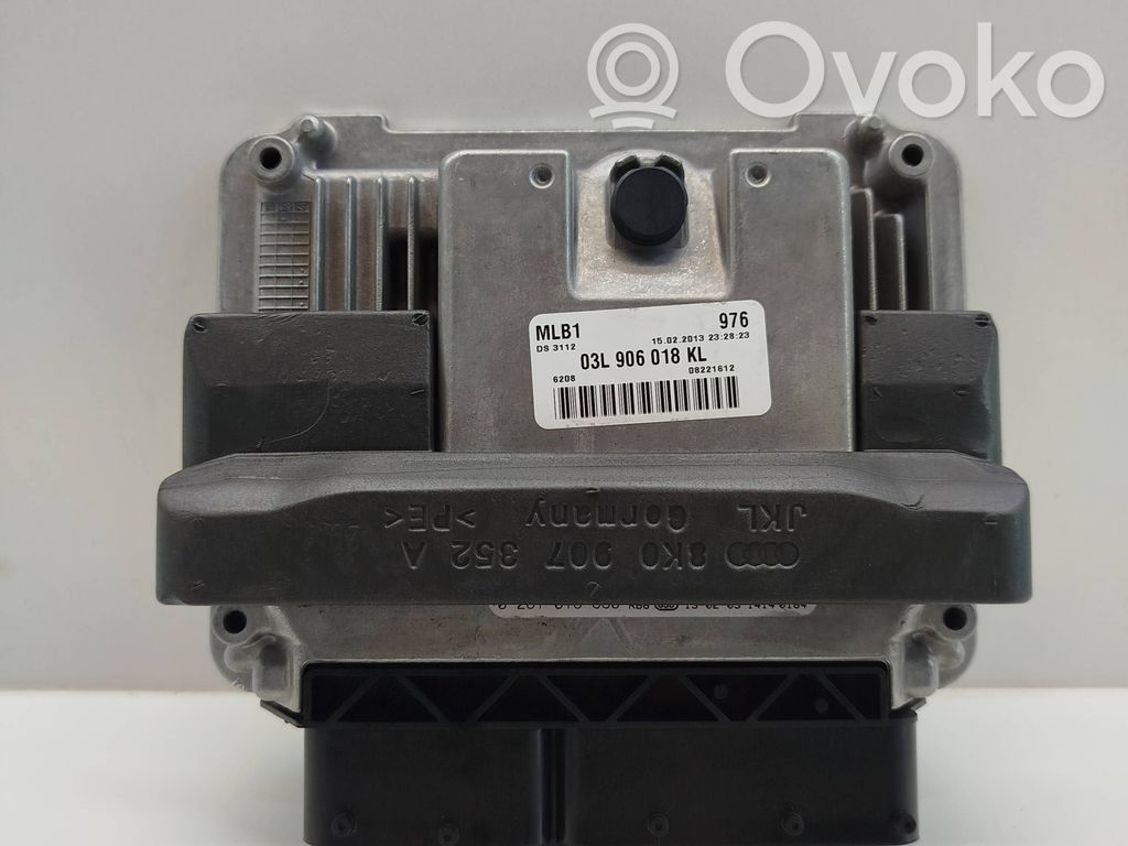 Audi A4 S4 B8 8K Engine control unit/module 