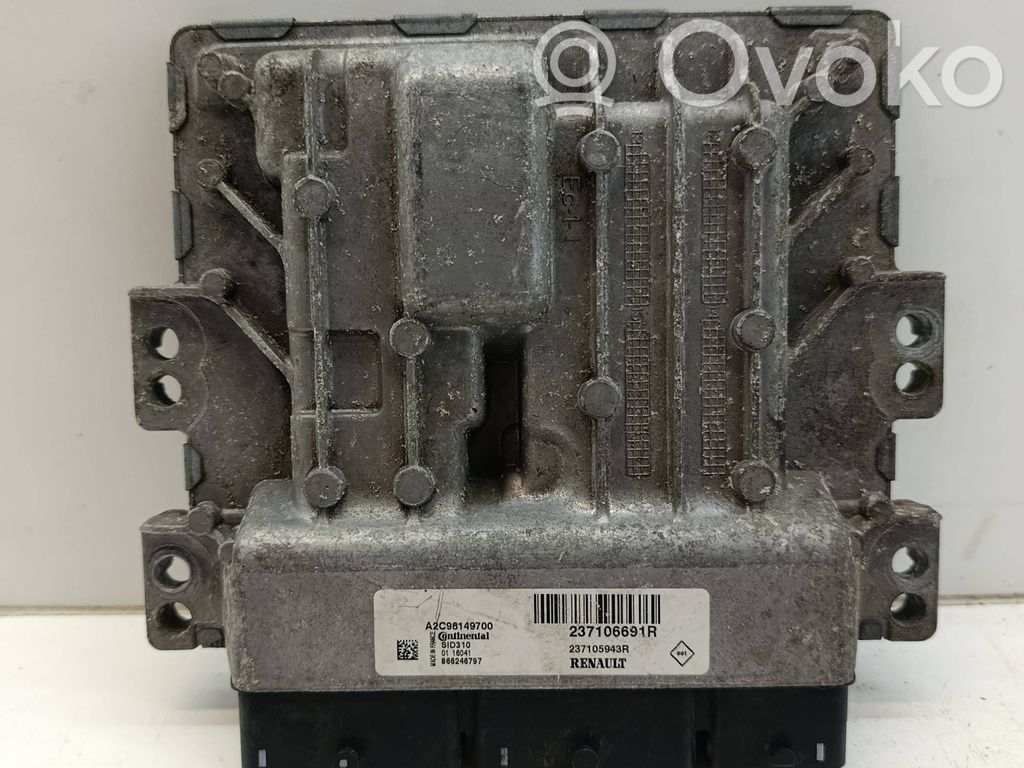 Renault Megane III Engine control unit/module 