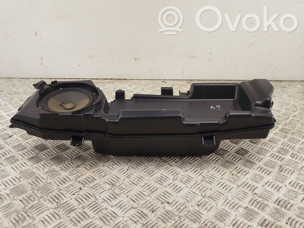 Audi A6 S6 C6 4F Altavoz de la puerta delantera 