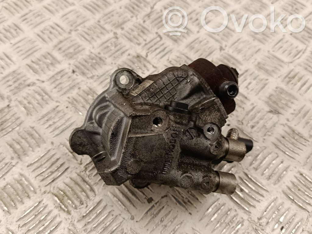 BMW 5 E60 E61 Degvielas sūknis 