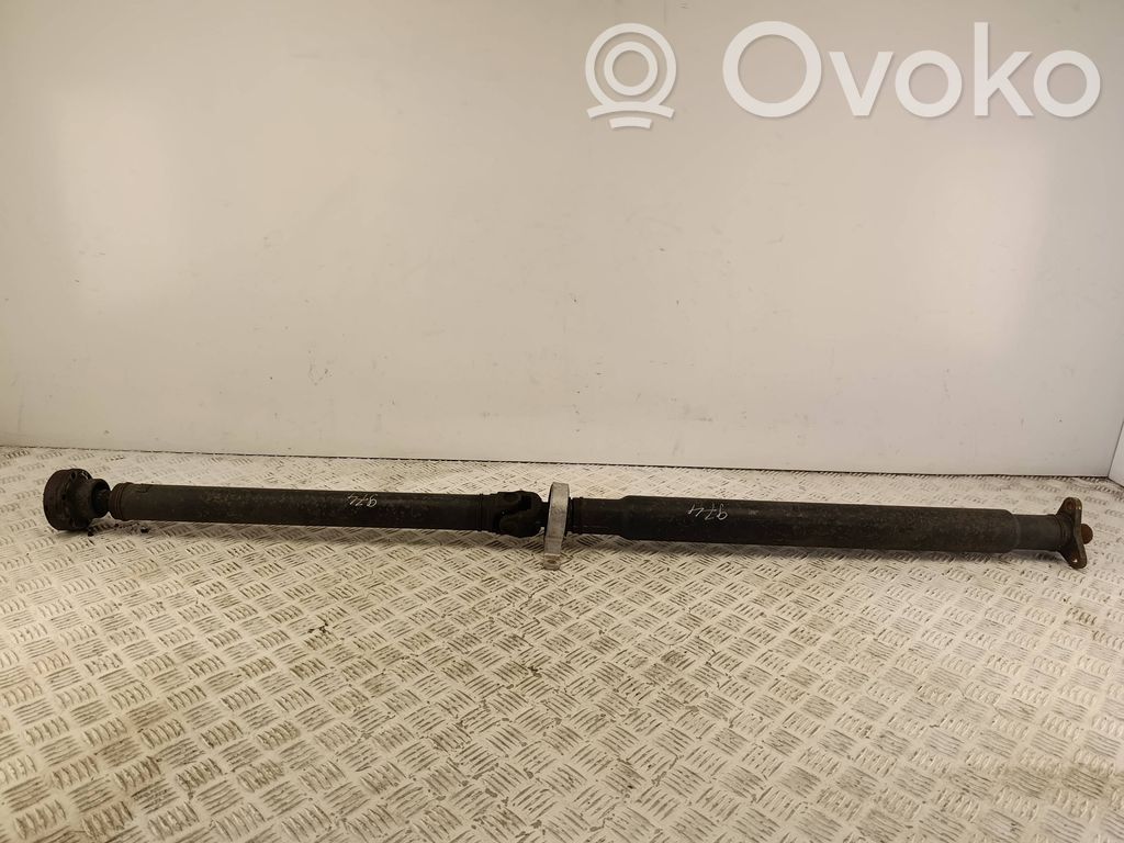 BMW 5 E60 E61 Kardanas komplekte 