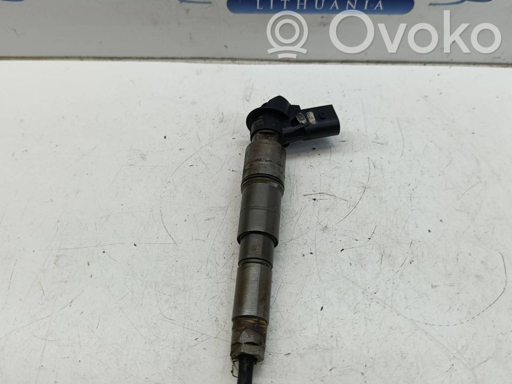 BMW X5 E70 Fuel injector 