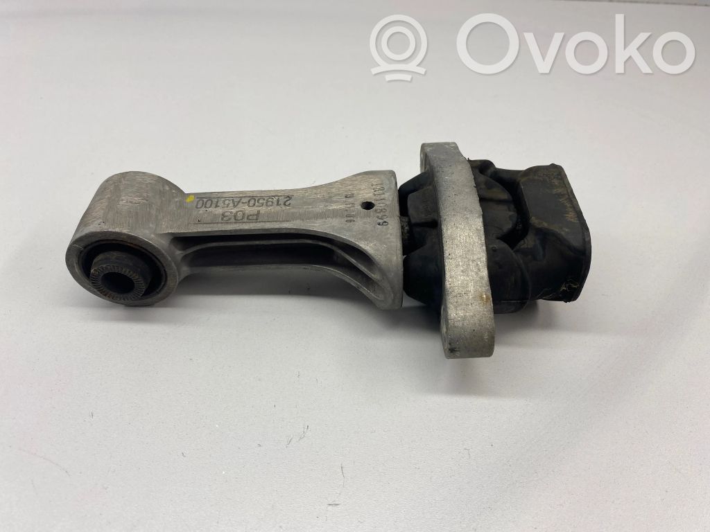 KIA Ceed Engine mount bracket 