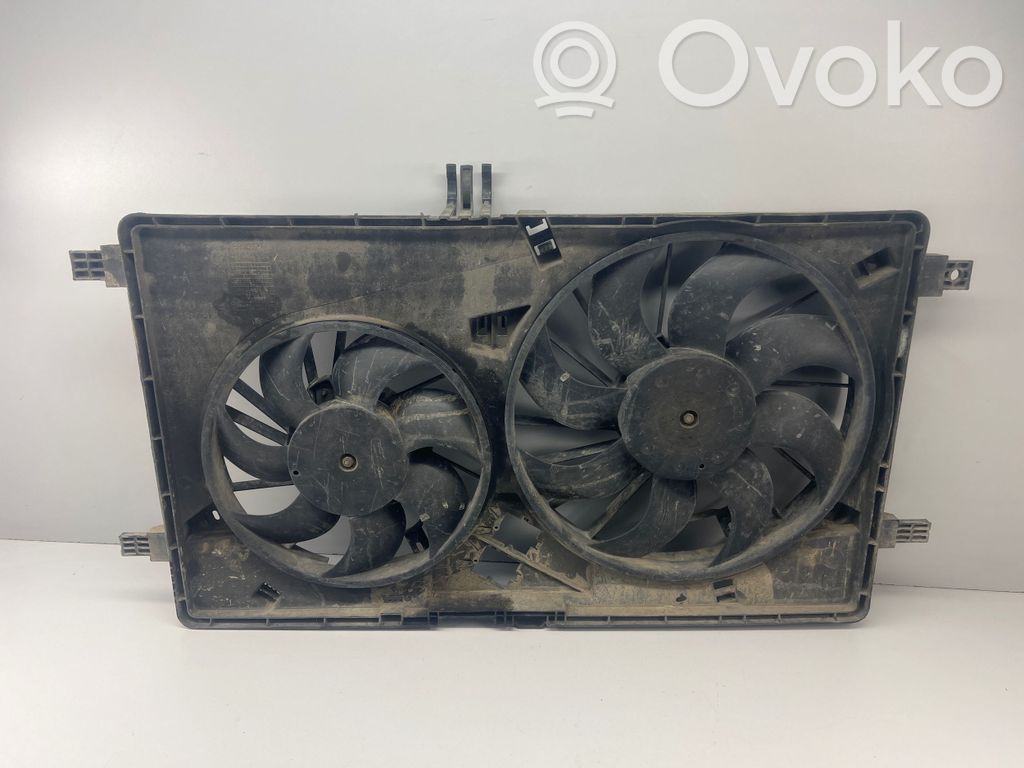 Renault Master III Elektrisks radiatoru ventilators 