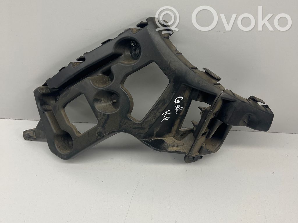 Renault Captur Rear bumper mounting bracket 