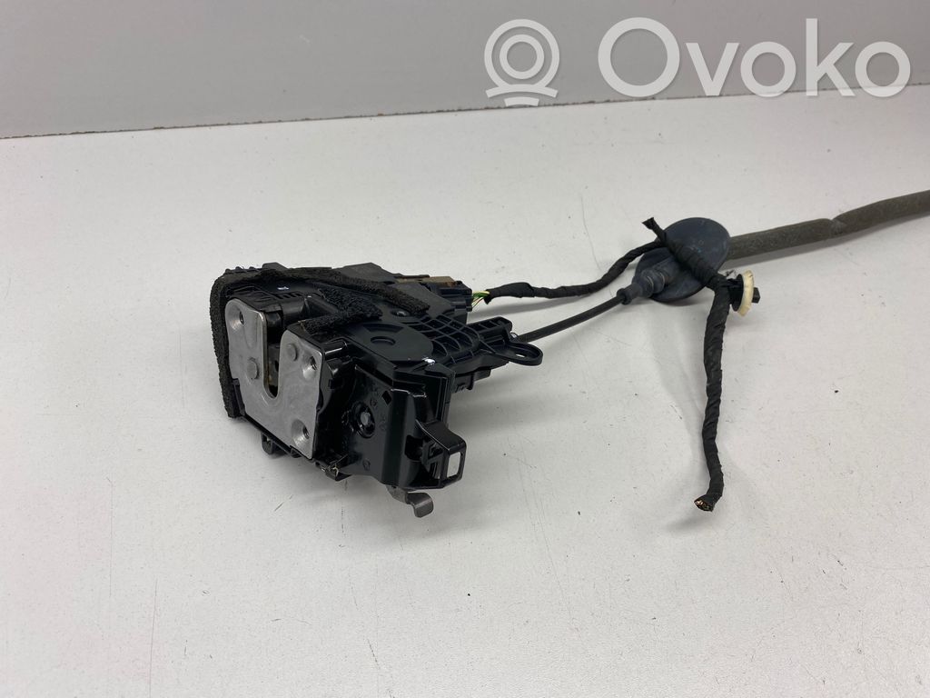 Renault Clio V Front door lock 