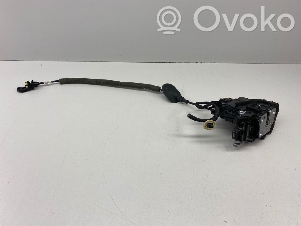Renault Clio V Front door lock 