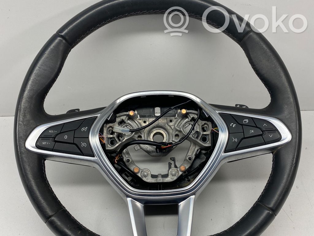 Renault Clio V Steering wheel 