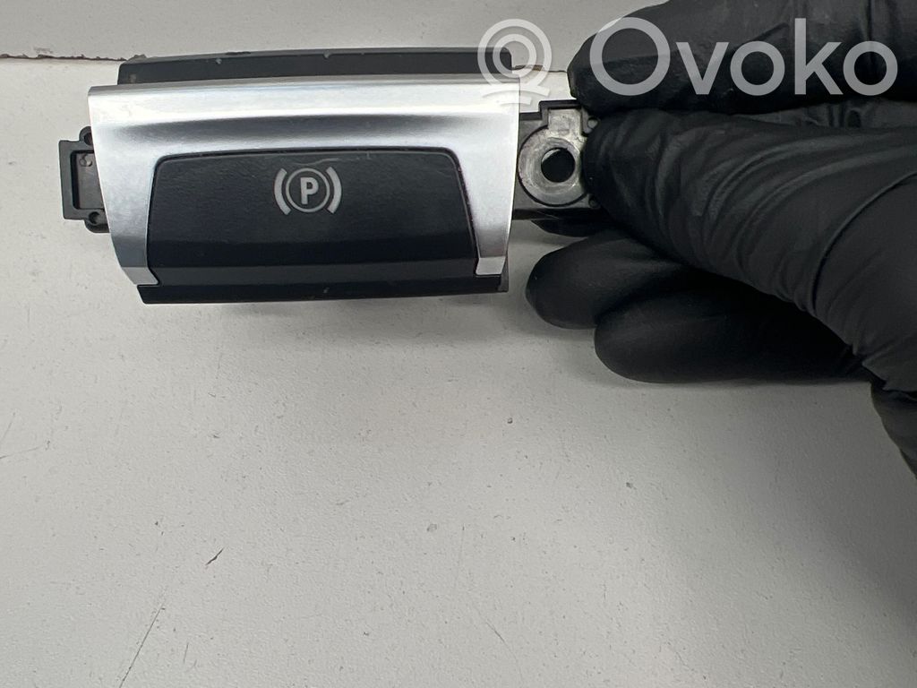 Peugeot 308 Hand parking brake switch 