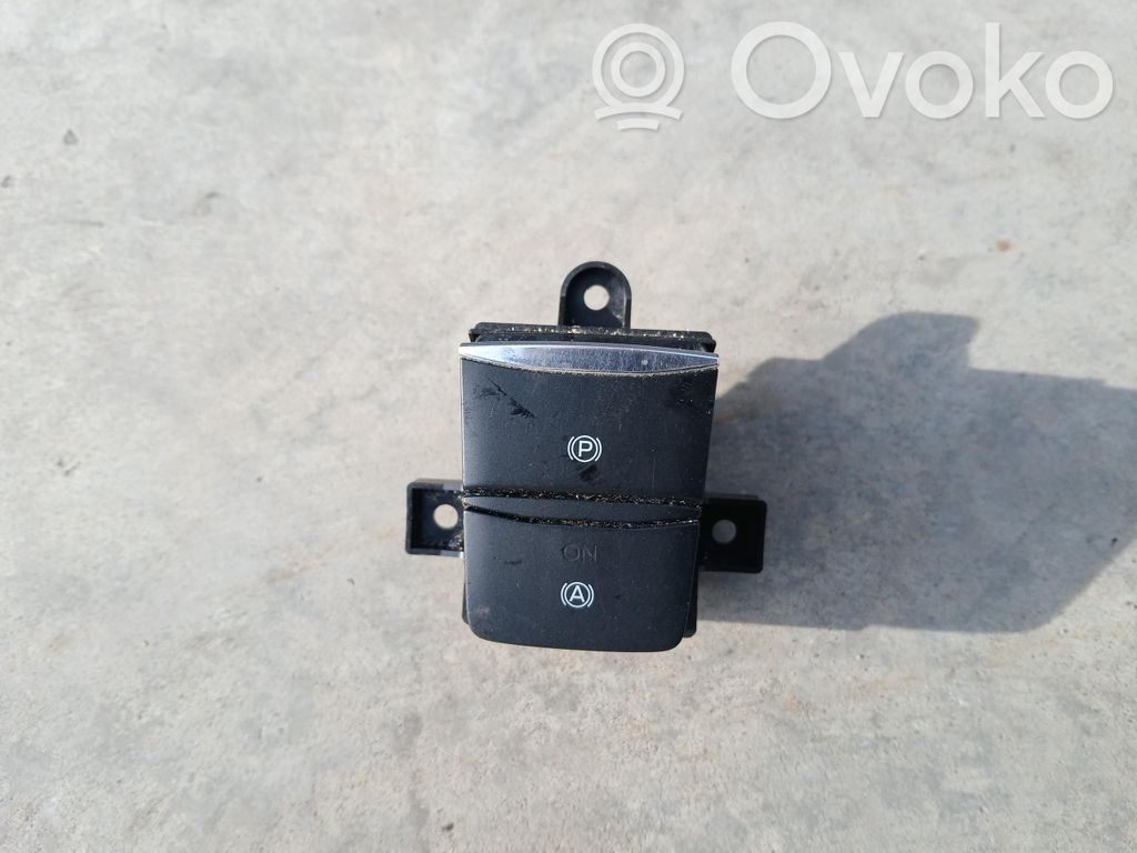 Ford Focus Parking PDC sensor display screen 