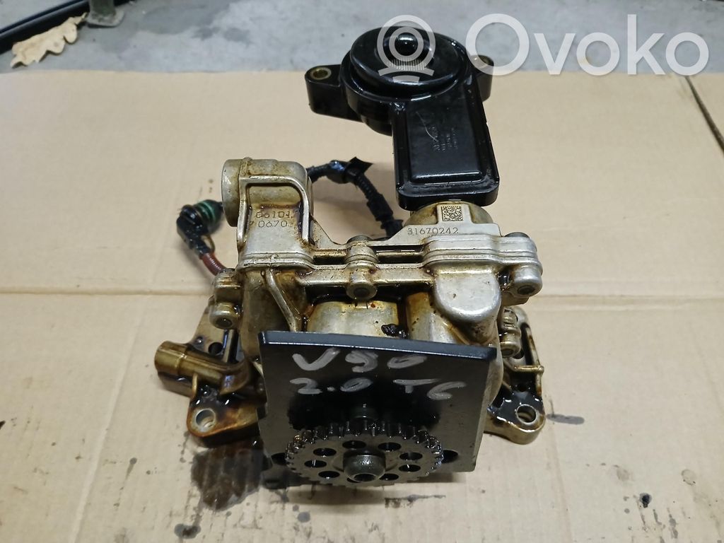 Volvo S90, V90 Bomba de aceite 