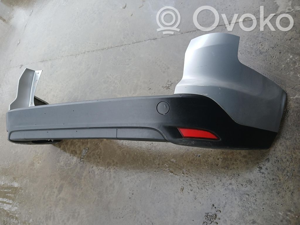 Ford Focus Galinis bamperis 