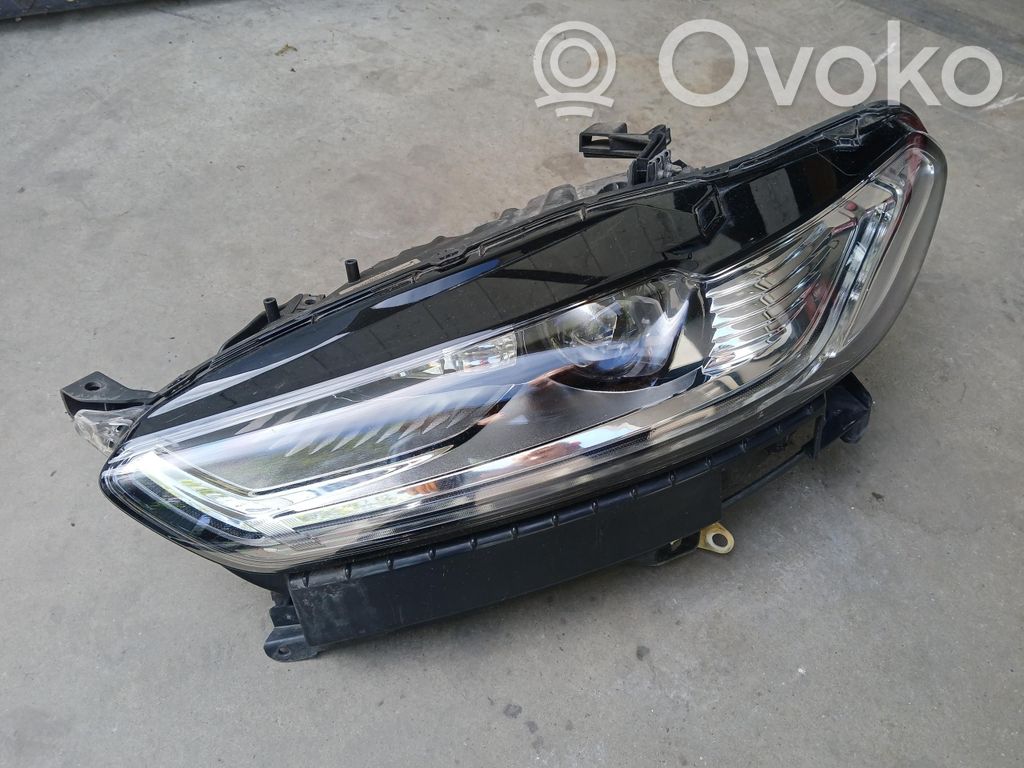 Ford Mondeo MK V Scheinwerfer 