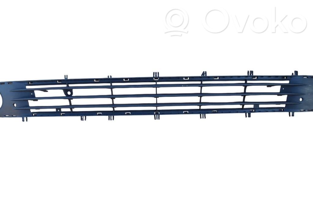 Opel Corsa C Front bumper lower grill 