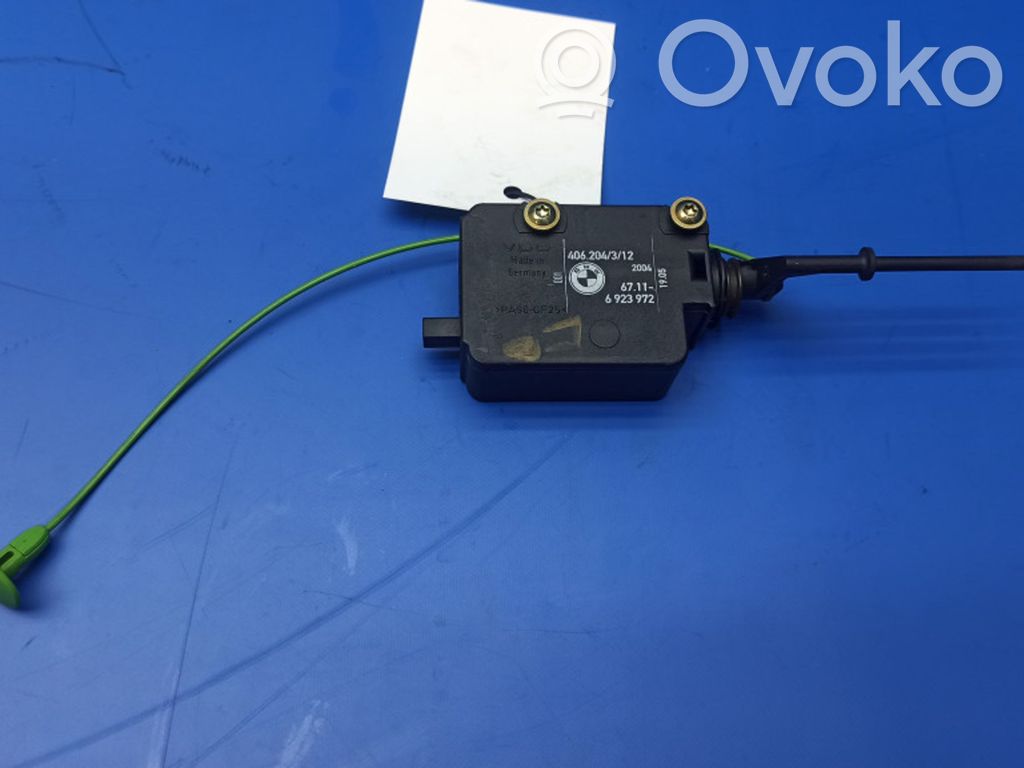 BMW 7 E65 E66 Fuel tank cap lock 
