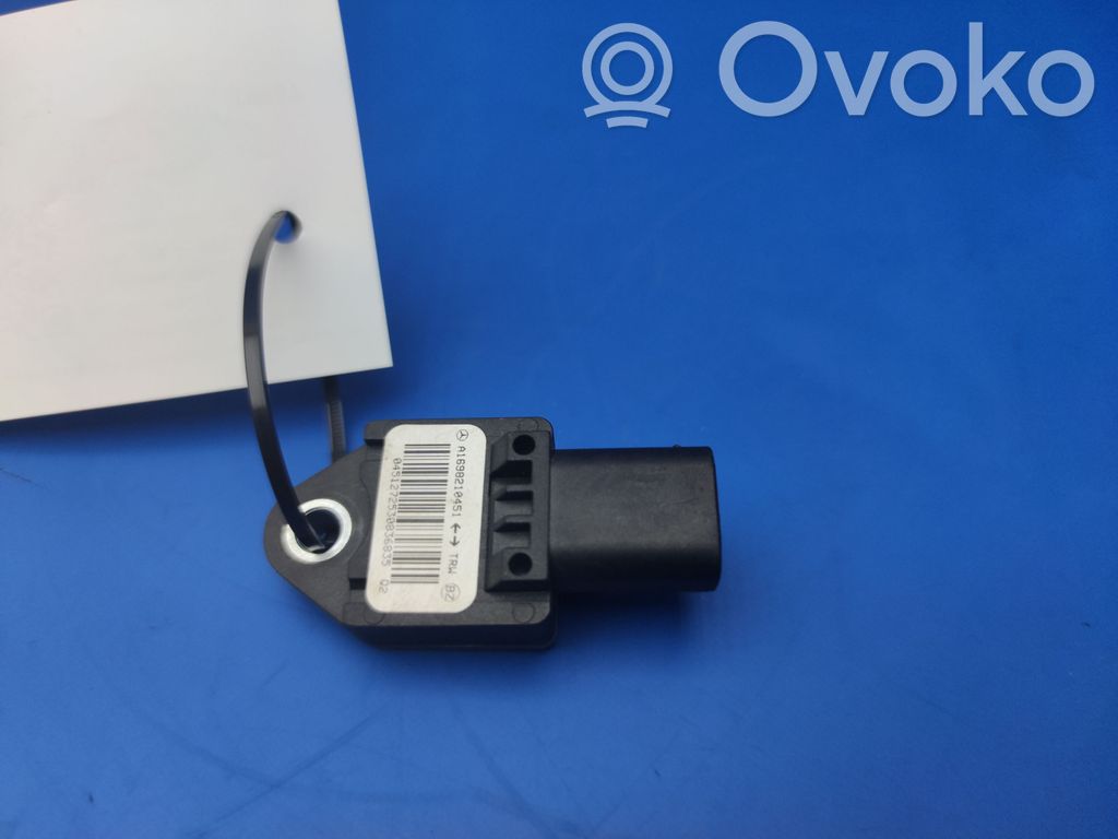 Mercedes-Benz B W245 Airbag deployment crash/impact sensor 