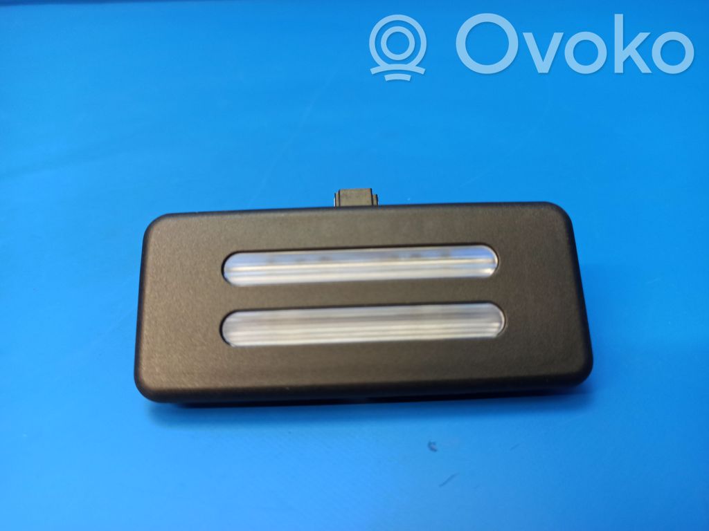 BMW X4 F26 Luz del asiento delantero 