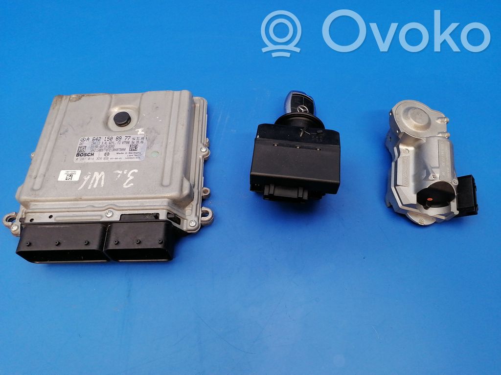 Mercedes-Benz E W211 Engine ECU kit and lock set 