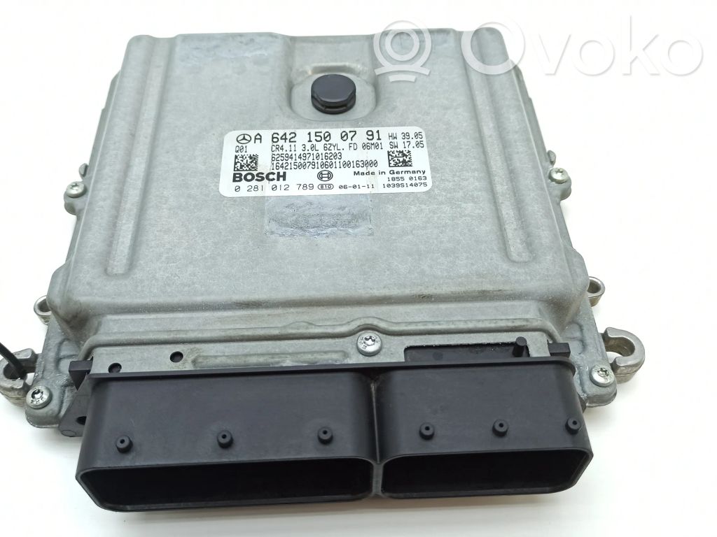 Mercedes-Benz E W211 Engine control unit/module 