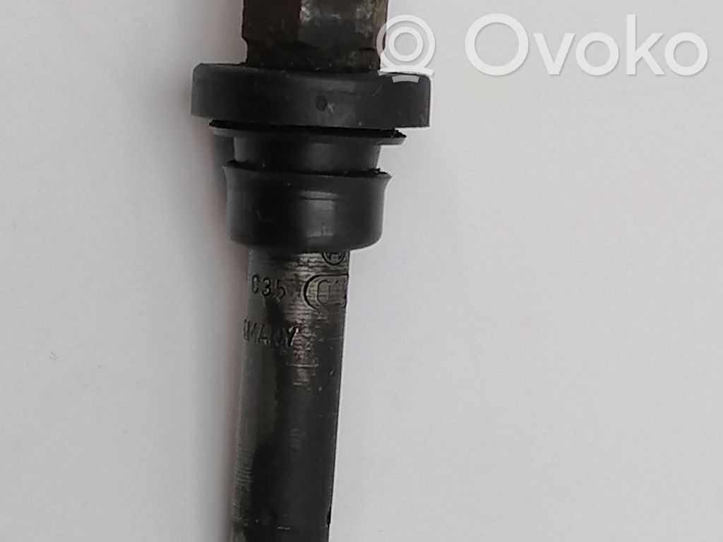 Mercedes-Benz 380 560SEC C126 Fuel injector 