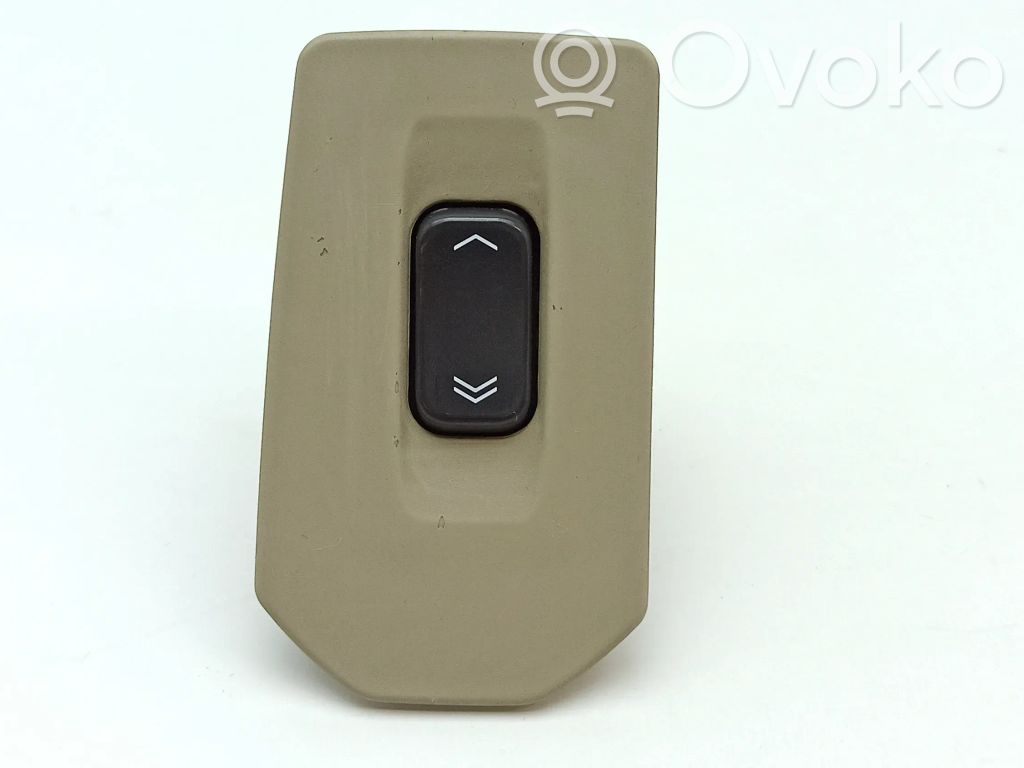 Cadillac SRX Electric window control switch 