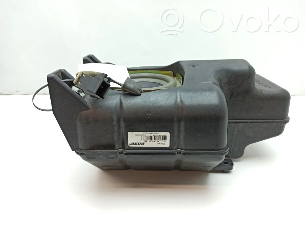 Cadillac SRX Subwoofer speaker 
