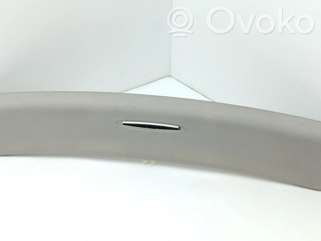 Mercedes-Benz E W212 Plastikowe elementy podsufitki 