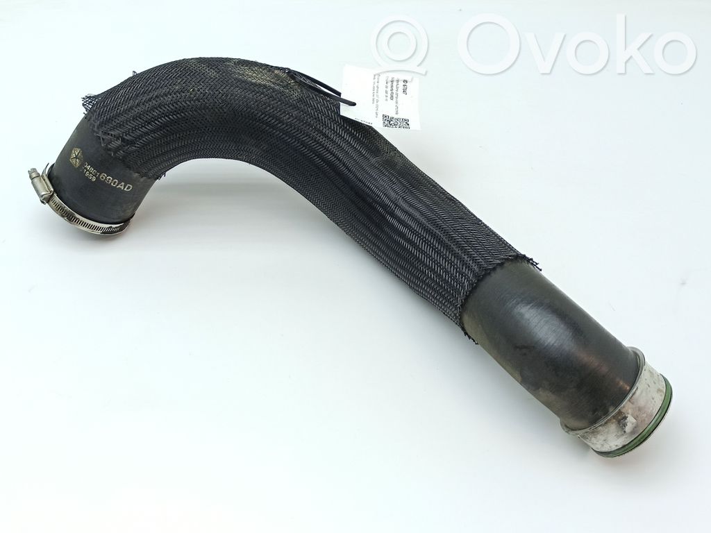 Chrysler 300 - 300C Intercooler hose/pipe 