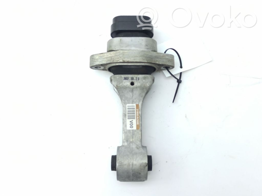 KIA Niro Engine mount bracket 