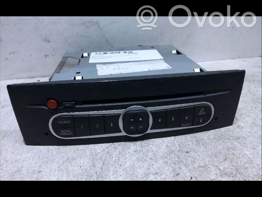 Renault Laguna II Radio/CD/DVD/GPS head unit 