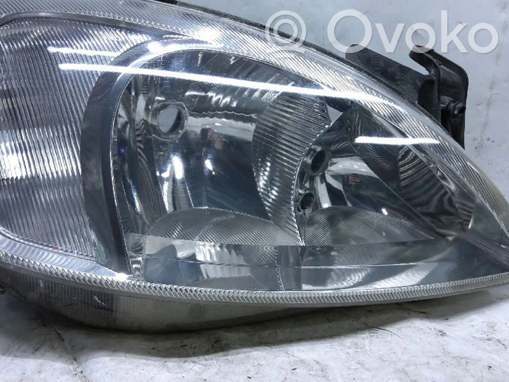 Opel Corsa C Headlight/headlamp 