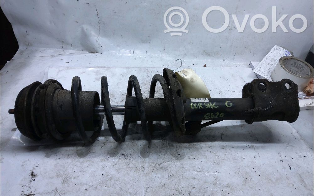 Opel Corsa C Priekšpusē amortizators 