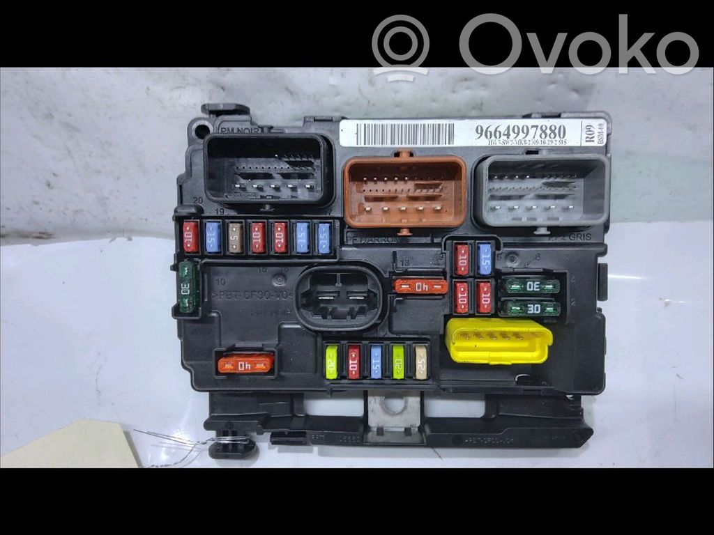 Fuse module   657079