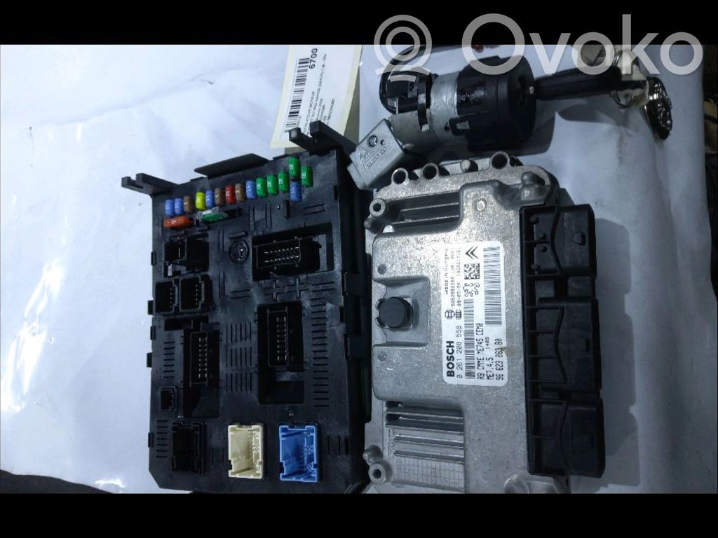 Peugeot 307 Engine control unit/module 