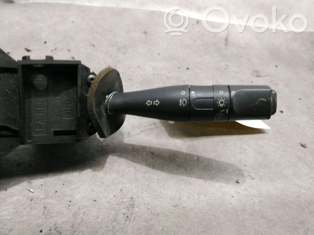 Peugeot Partner Indicator stalk 