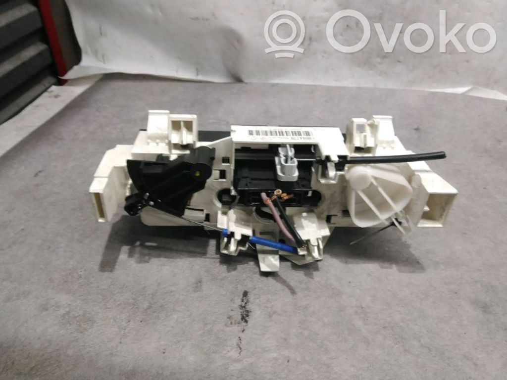 Citroen C3 Climate control unit 